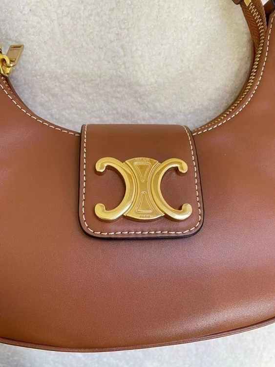 ab9ee76b4d8aca43a6980de502a9cad1_1758864888_2709.jpg ab9ee76b4d8aca43a6980de502a9cad1_1758864888_2709.jpg