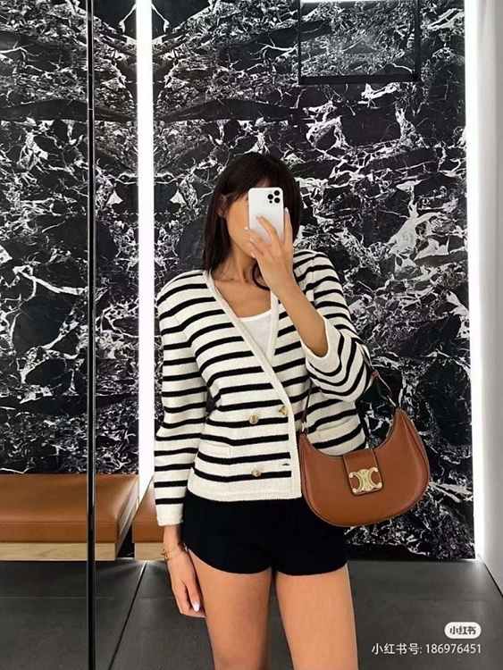 ab9ee76b4d8aca43a6980de502a9cad1_1758864888_5571.jpg ab9ee76b4d8aca43a6980de502a9cad1_1758864888_5571.jpg