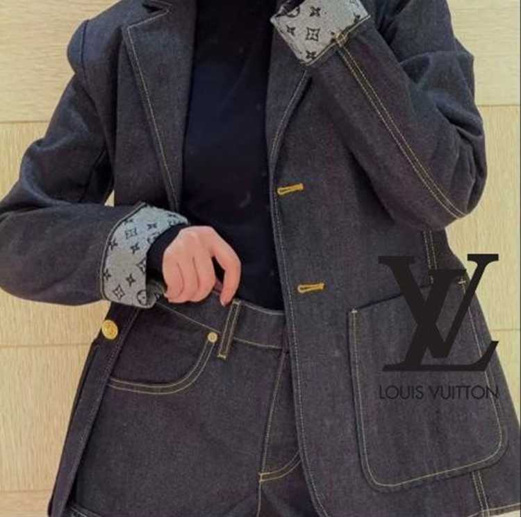 b1257ce51b4b651387b240d6f7047e0f_1758868955_8856.jpg b1257ce51b4b651387b240d6f7047e0f_1758868955_8856.jpg