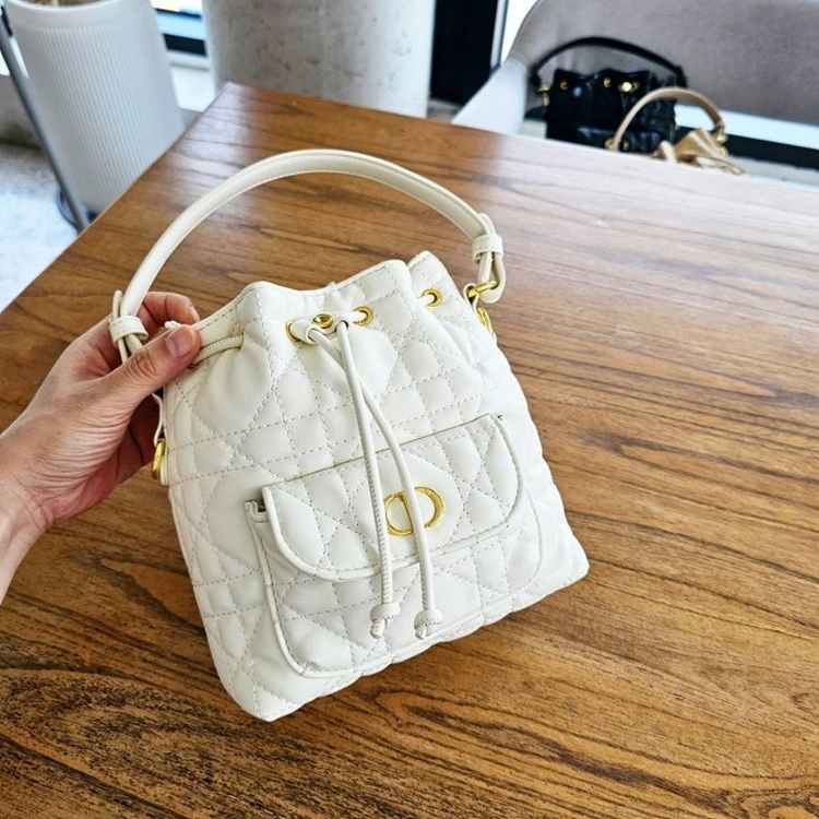 e3dae71508bf7f7ff2578e324d0d40a7_1758609226_4611.jpg e3dae71508bf7f7ff2578e324d0d40a7_1758609226_4611.jpg