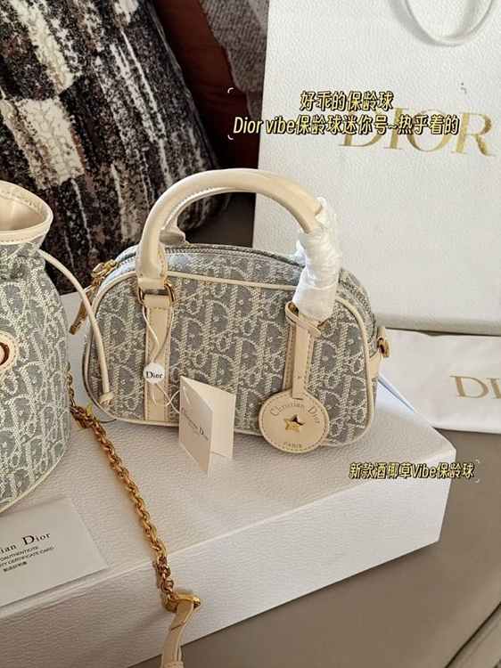 e3dae71508bf7f7ff2578e324d0d40a7_1758609428_288.jpg e3dae71508bf7f7ff2578e324d0d40a7_1758609428_288.jpg