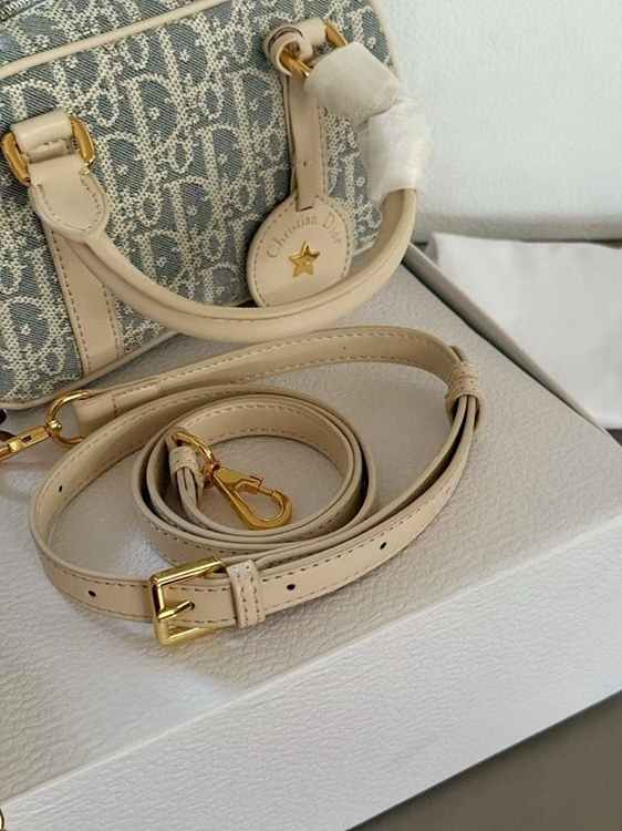 e3dae71508bf7f7ff2578e324d0d40a7_1758609428_4111.jpg e3dae71508bf7f7ff2578e324d0d40a7_1758609428_4111.jpg