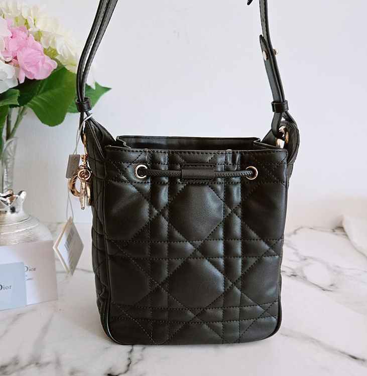 e3dae71508bf7f7ff2578e324d0d40a7_1758609508_9133.jpg e3dae71508bf7f7ff2578e324d0d40a7_1758609508_9133.jpg