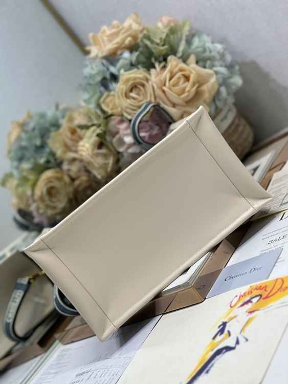 e3dae71508bf7f7ff2578e324d0d40a7_1758609672_5198.jpg e3dae71508bf7f7ff2578e324d0d40a7_1758609672_5198.jpg