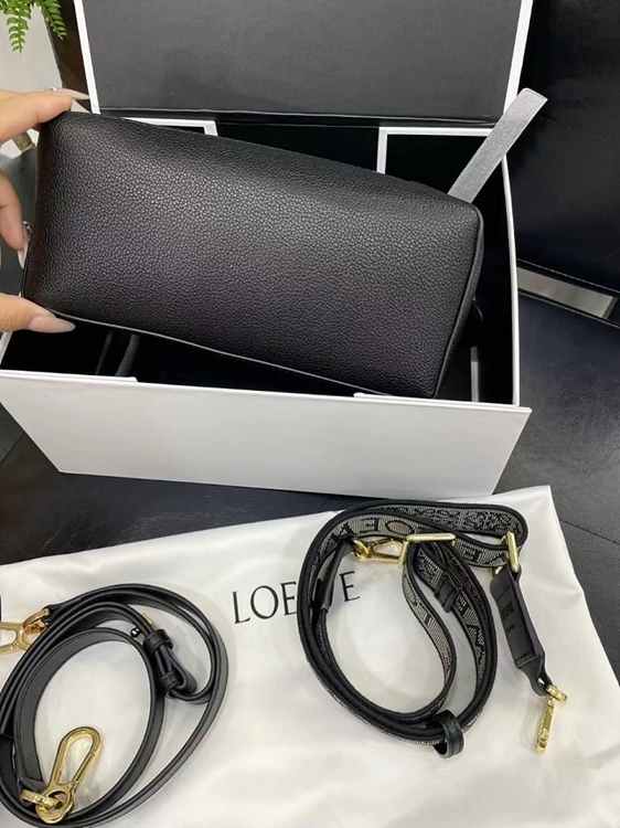 e3dae71508bf7f7ff2578e324d0d40a7_1758609830_5198.jpg e3dae71508bf7f7ff2578e324d0d40a7_1758609830_5198.jpg