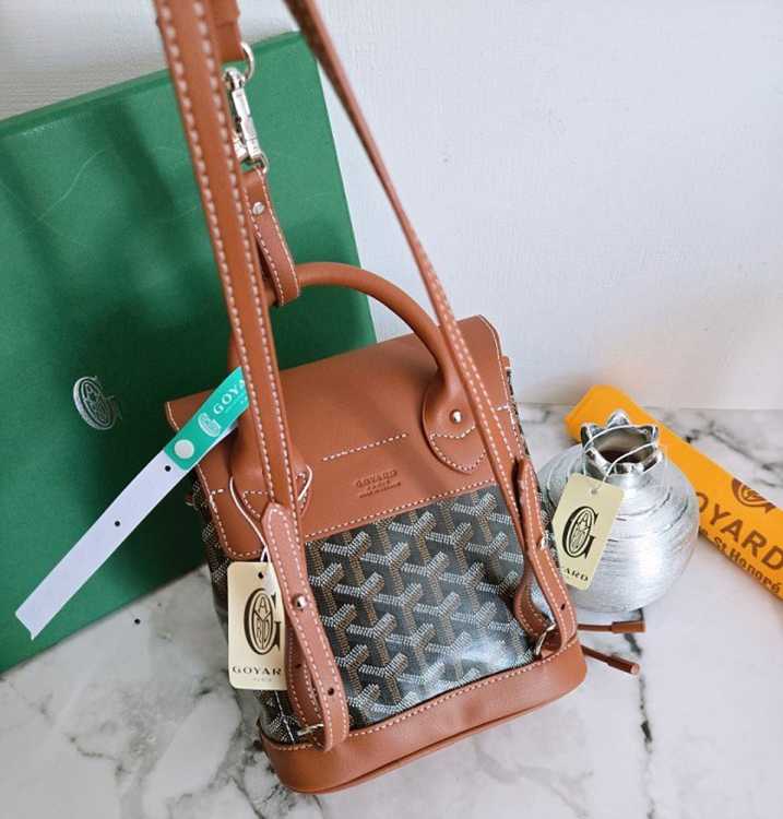 ed012ce16a0536579bcf0301db9e7b61_1758534933_6857.jpg ed012ce16a0536579bcf0301db9e7b61_1758534933_6857.jpg