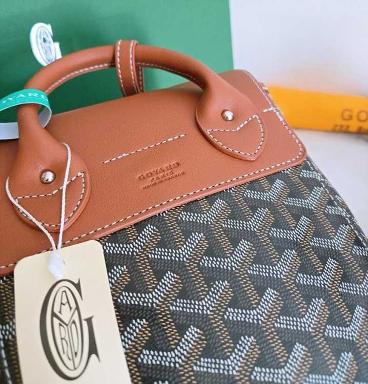 ed012ce16a0536579bcf0301db9e7b61_1758534933_7526.jpg ed012ce16a0536579bcf0301db9e7b61_1758534933_7526.jpg