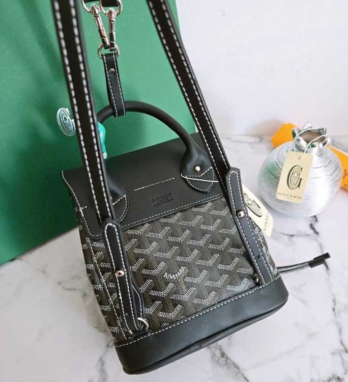 ed012ce16a0536579bcf0301db9e7b61_1758534963_7423.jpg ed012ce16a0536579bcf0301db9e7b61_1758534963_7423.jpg