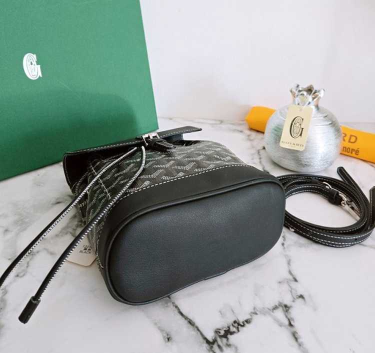 ed012ce16a0536579bcf0301db9e7b61_1758534965_1672.jpg ed012ce16a0536579bcf0301db9e7b61_1758534965_1672.jpg