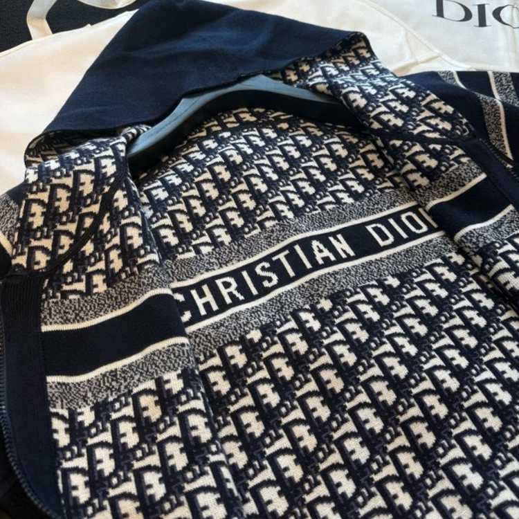 8e3dcf0710546754695d82fe42a73642_1760604416_0577.jpg 8e3dcf0710546754695d82fe42a73642_1760604416_0577.jpg