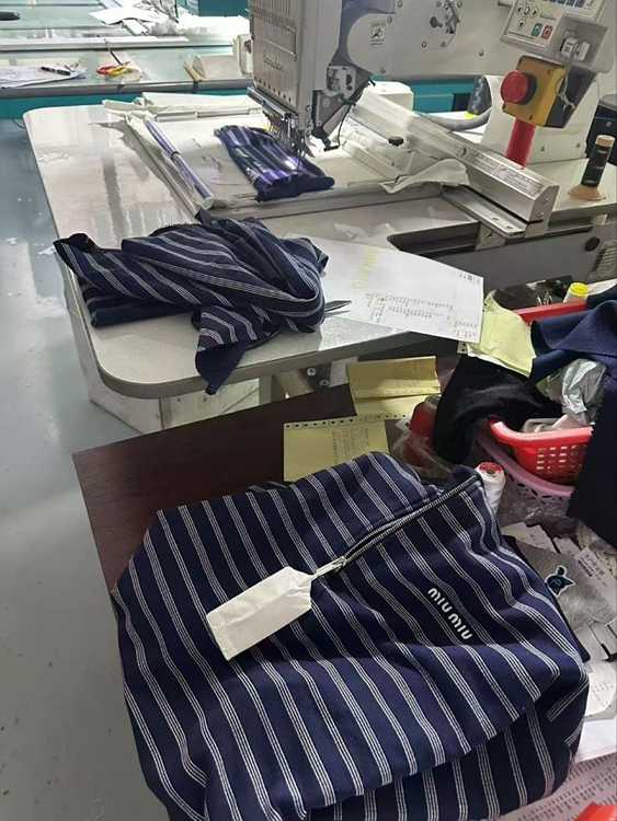 63d2df85d8cfa9a8d2e911b8991ff15b_1764316282_8464.jpg 63d2df85d8cfa9a8d2e911b8991ff15b_1764316282_8464.jpg