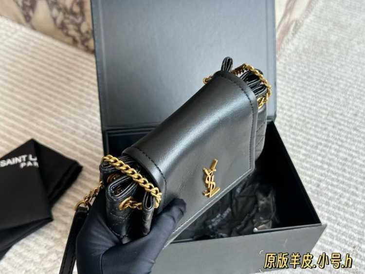 6e03071c86700791e3965c7a6c43849e_1763018042_1813.jpg 6e03071c86700791e3965c7a6c43849e_1763018042_1813.jpg