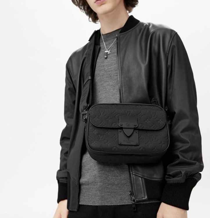 ad493f5b3b9555f7959cc6891d44ecf1_1763536373_2652.jpg ad493f5b3b9555f7959cc6891d44ecf1_1763536373_2652.jpg