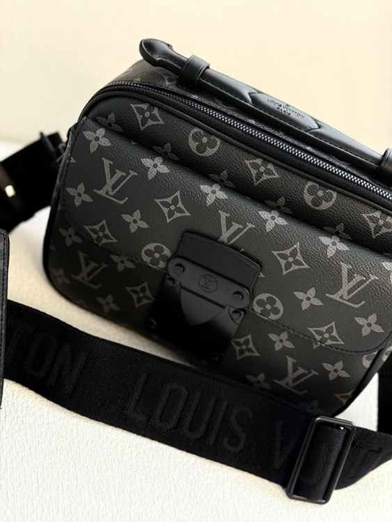 ad493f5b3b9555f7959cc6891d44ecf1_1763536373_3746.jpg ad493f5b3b9555f7959cc6891d44ecf1_1763536373_3746.jpg