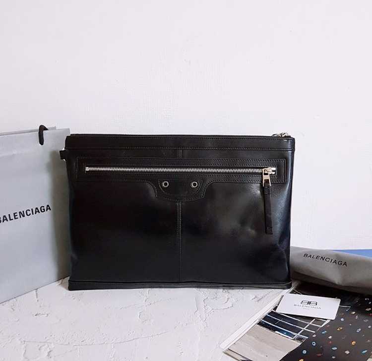 82d42d9d4ac35be0495ce20fda36ace3_1766043905_7031.jpg 82d42d9d4ac35be0495ce20fda36ace3_1766043905_7031.jpg