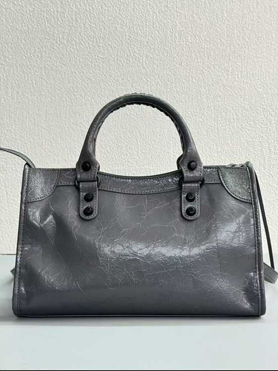 82d42d9d4ac35be0495ce20fda36ace3_1766043985_9557.jpg 82d42d9d4ac35be0495ce20fda36ace3_1766043985_9557.jpg