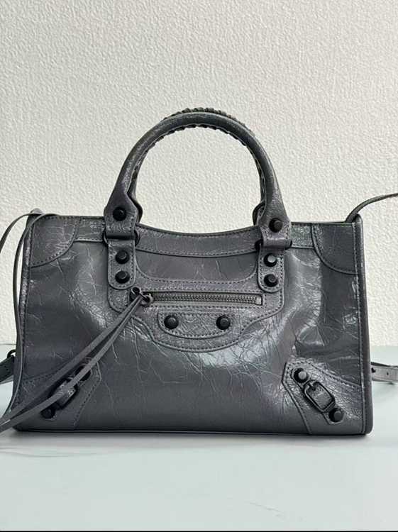 82d42d9d4ac35be0495ce20fda36ace3_1766043986_2303.jpg 82d42d9d4ac35be0495ce20fda36ace3_1766043986_2303.jpg