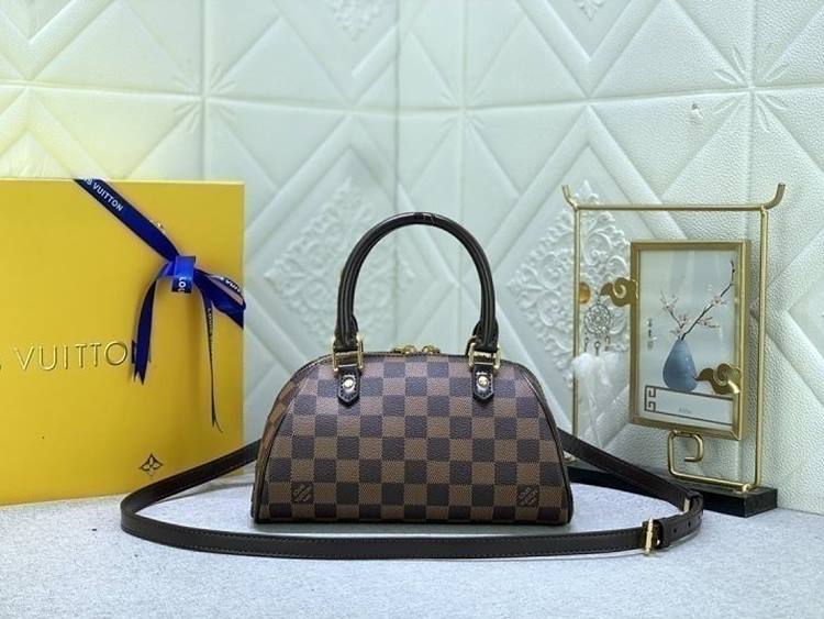 943fe7469064f1f51a356c99141a7351_1765516402_2346.jpg 943fe7469064f1f51a356c99141a7351_1765516402_2346.jpg