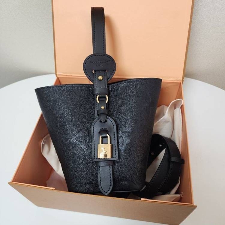 943fe7469064f1f51a356c99141a7351_1765517064_225.jpg 943fe7469064f1f51a356c99141a7351_1765517064_225.jpg