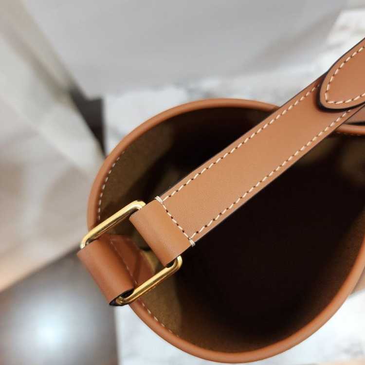 e0006091f5eb97a56d31016d5891fe56_1764836246_6999.jpg e0006091f5eb97a56d31016d5891fe56_1764836246_6999.jpg