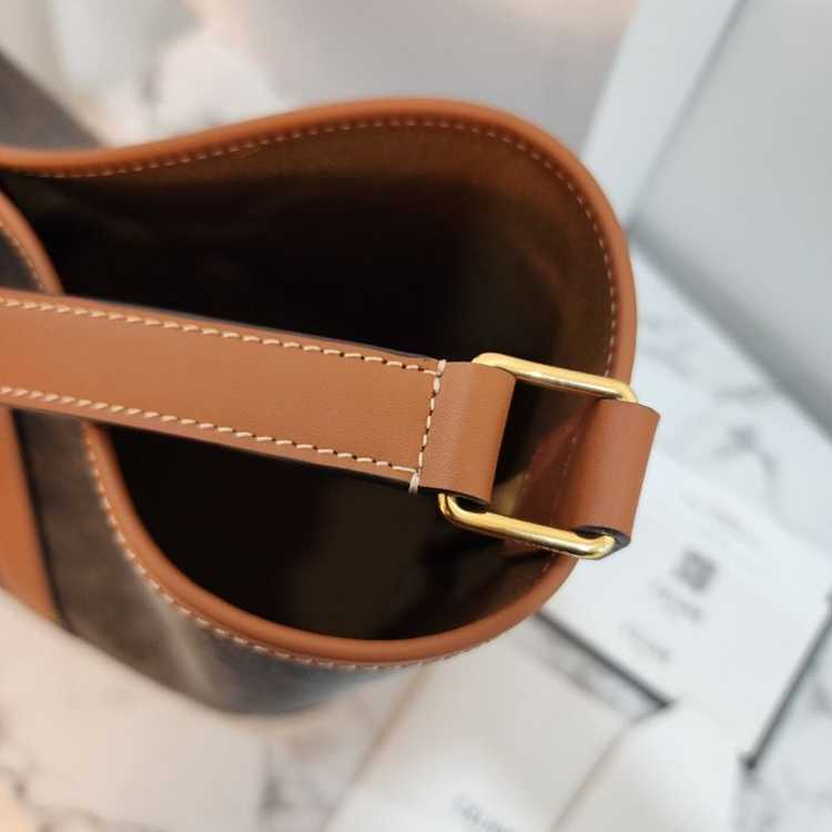 e0006091f5eb97a56d31016d5891fe56_1764836247_0008.jpg e0006091f5eb97a56d31016d5891fe56_1764836247_0008.jpg