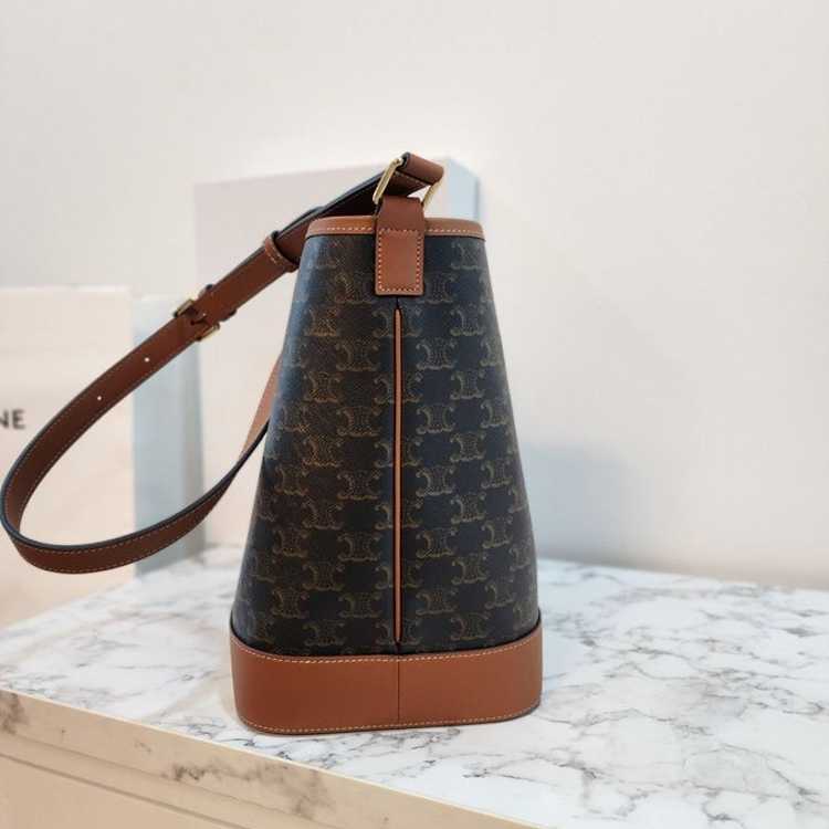 e0006091f5eb97a56d31016d5891fe56_1764836247_0825.jpg e0006091f5eb97a56d31016d5891fe56_1764836247_0825.jpg