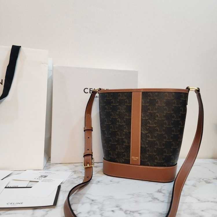 e0006091f5eb97a56d31016d5891fe56_1764836272_7605.jpg e0006091f5eb97a56d31016d5891fe56_1764836272_7605.jpg