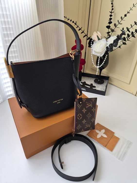 e6b0c9fb7609751af20b2e4b3028ff2b_1768204841_2072.jpg e6b0c9fb7609751af20b2e4b3028ff2b_1768204841_2072.jpg