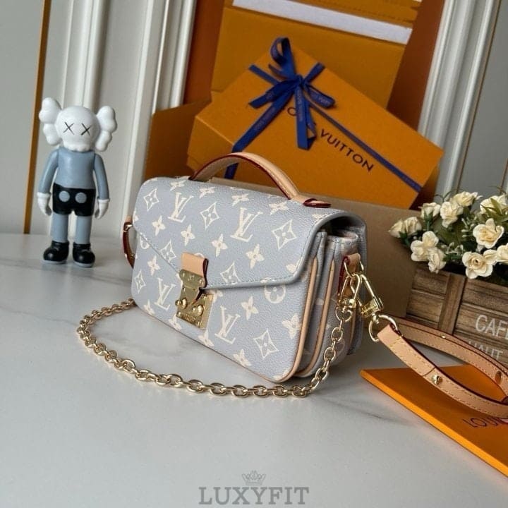 5b9ebf2a06b29a60b72555d812cfe256_1774682107_2419.jpg 5b9ebf2a06b29a60b72555d812cfe256_1774682107_2419.jpg