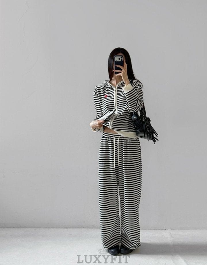 e810a44c753f2966207619e6b1a68752_1773905215_2926.jpg e810a44c753f2966207619e6b1a68752_1773905215_2926.jpg