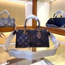 LV 루이비통 온더고 이스트웨스트