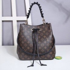 LV 루이비통 네오노에(꽈배기) 