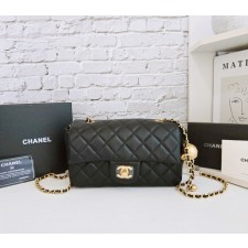 CN 샤넬 [ 고급 ] 뉴미니 골드볼 램스킨 블랙 1 