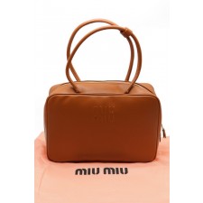 MU 미우미우 가죽 레더 보 토드백  