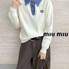 MU 미우미우 체크 카라 니트 