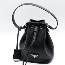 PD 프라다 25ss 버킷백 미니 