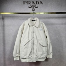 PD 프라다 A 카라양털 PK 항공 패딩