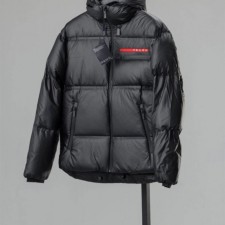PD 프라다 남성 라이트 리나일론 다운 패딩  