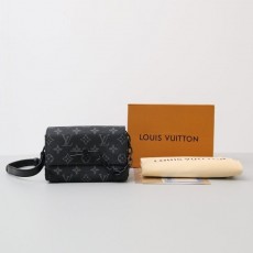 LV 루이비통 81746 스티머 웨어러블 월릿? 