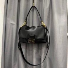 FD 펜디 맘마백 미디엄