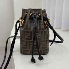 FD 펜디 몬트레조 버킷백  