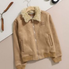 MU 미우미우 시어링 카라 스웨이드 집업 자켓 