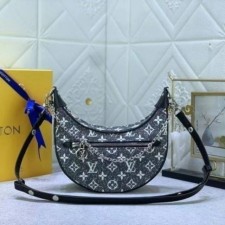 LV 루이비통 루프 체인 호보백 