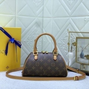 LV 루이비통 리베라 미니 모노그램 토트백 