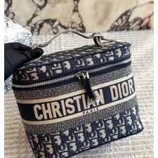 DO 디올 Travel 베니티 케이스