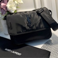 YS 생로랑 니키 메신저 스몰