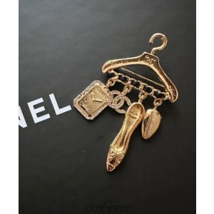 CN 샤넬 멀티헹거 브로치
