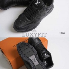 LV 루이뷔통 모노그램 런어웨이 블랙