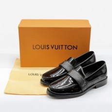 LV 루이비통 밴딩 포인트 남성 구두 로퍼