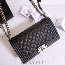 CN 샤넬 [고급] 리뉴얼 캐비어 보이백 은장 1